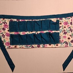 Floral Apron with Teal Pockets